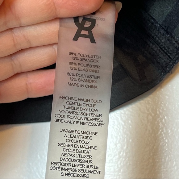 #70 GOOD AMERICAN ICON CROP TOP $75 - Picture 4 of 4